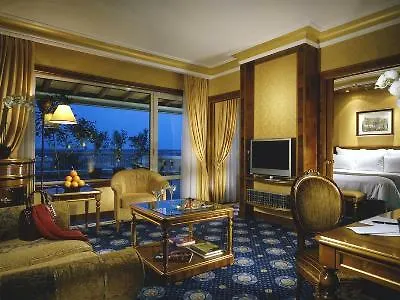 Marriott Park Hotel