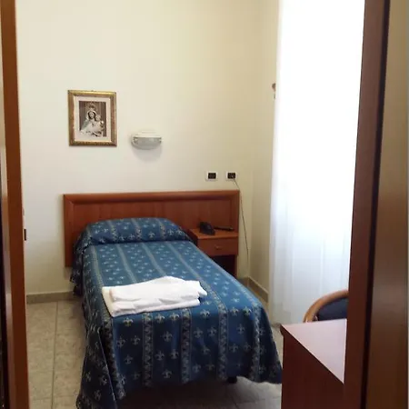 Guest house Maria Rosa Molas - Casa Per Ferie