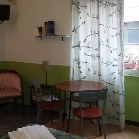 Maison Genevois 3 Bed & Breakfast Rome