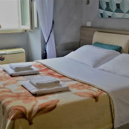 Affittacamere Art And Relax 2*