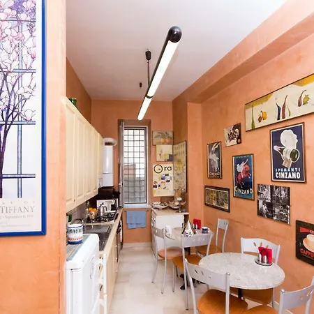 Bed and Breakfast Domusamor Colosseo