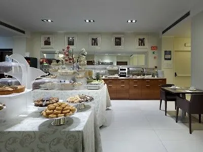 Saint John Hotel