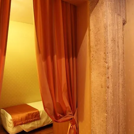 Flower Garden Otel 3*