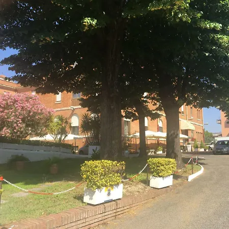 Affittacamere Casa La Salle - Casa Religiosa 3*
