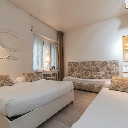 Nina Casetta De Trastevere Pensjonat