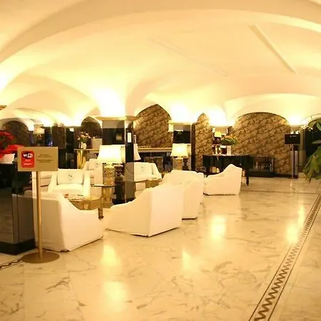 Shangri-la Hotel Roma