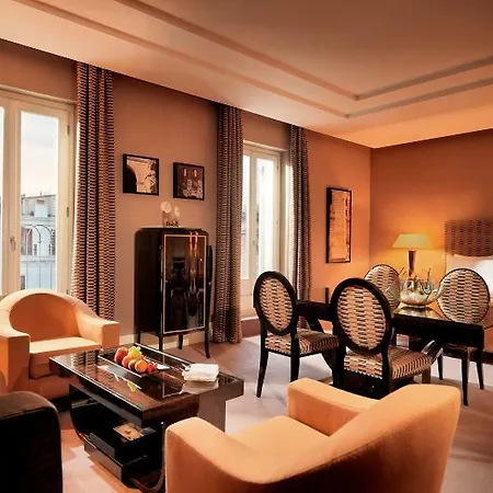 Grand Via Veneto 호텔