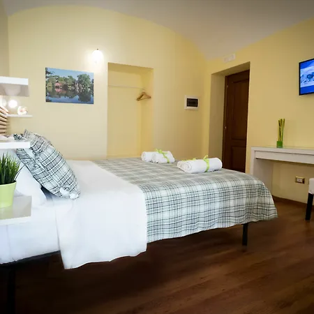 Bed & Breakfast Candia House 3*