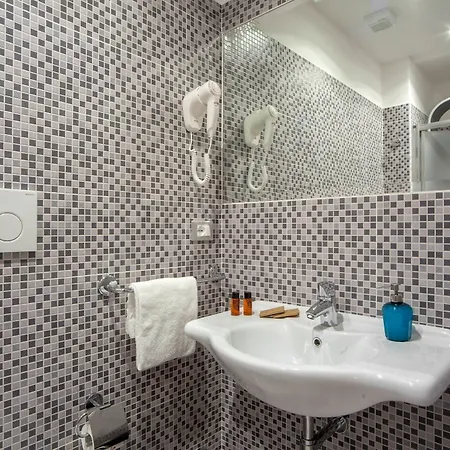 Guest house Frattina Grand Suite Guesthouse 3*