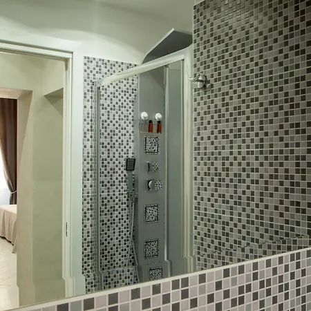 Frattina Grand Suite Guesthouse Guest house Rome