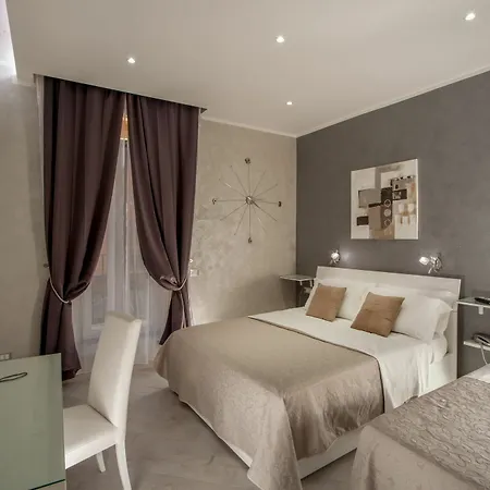 Frattina Grand Suite Guesthouse Guest house 3*
