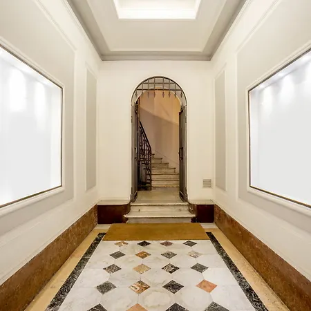 Frattina Grand Suite Guesthouse 3* Rome