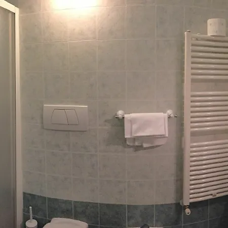 Casa Carra Affittacamere 3*