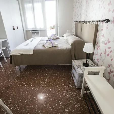 Konukevi A Casa Di Benny 2*