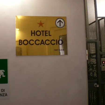 Boccaccio ホテル *