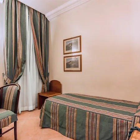 Raeli Regio Hotel Rome