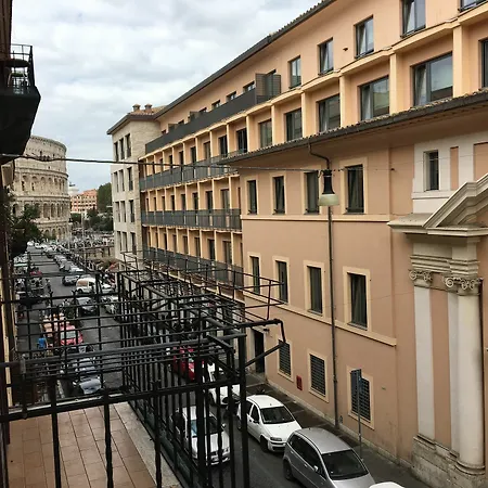 Colosseo Guest house Rome