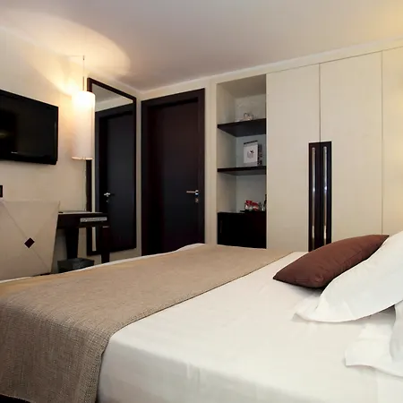 Guest house Les Fleurs Luxury House Rome