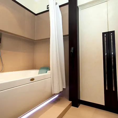 Les Fleurs Luxury House Guest house 3*