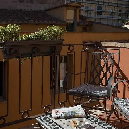 Navona Essence Otel 3*