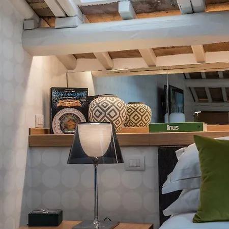 Laurina 33 Vendégház