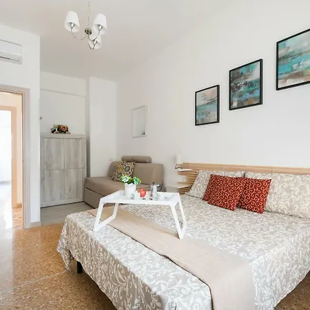Stars Luxury 1 * Rome