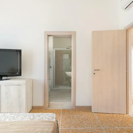 Stars Luxury 1 * Rome