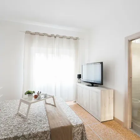 Stars Luxury 1 Rome