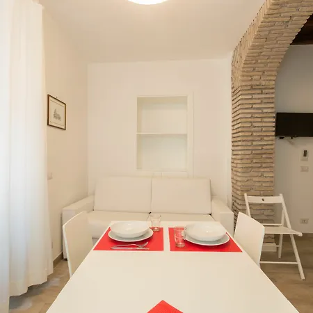 Domenichino Luxury Apartmán