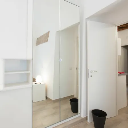 Domenichino Luxury Apartmán *