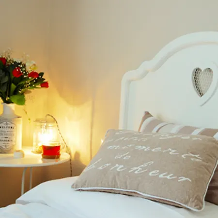 Tinkerbell Bed & Breakfast 2*