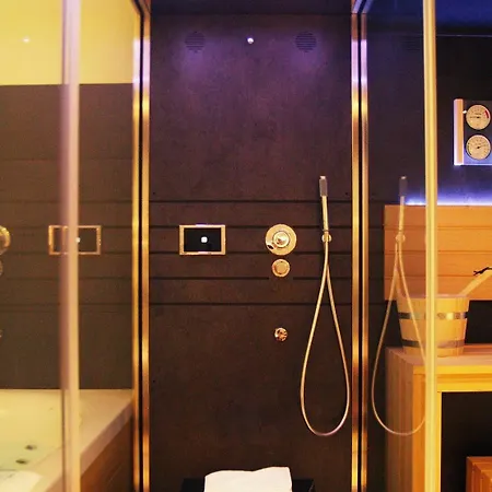 Borgofico Relais & Wellness Guest house 3*