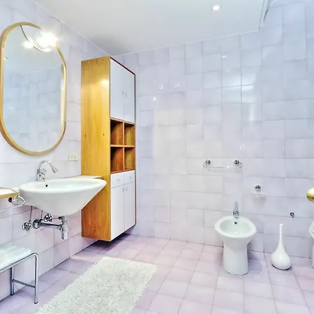 Apartment Unique Spanish Steps