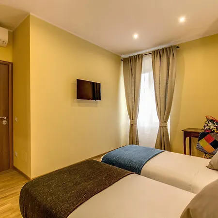 Floor Colosseo 3* Рим
