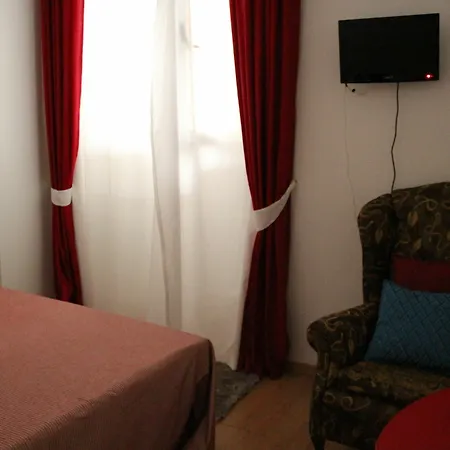 Konukevi In Roma