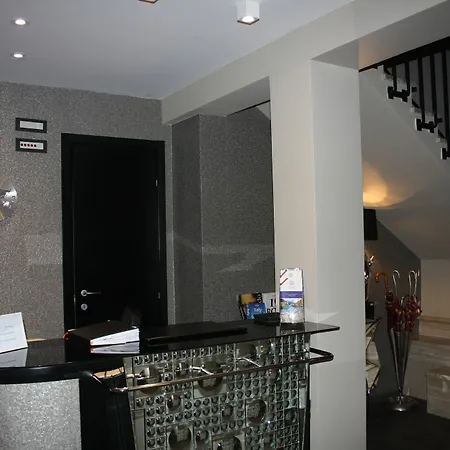 Persia Collection Trevi 2*