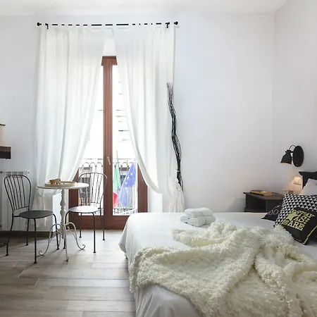 Maison Coquette Guest house 2*