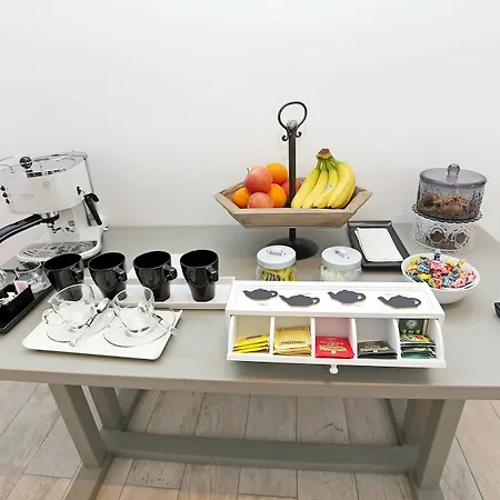 Houspitality Nero Nocleg ze śniadaniem