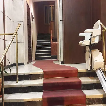 Konukevi Pardis 3*