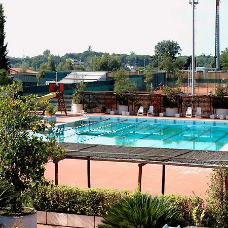 Real Village Roma