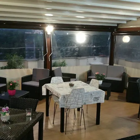Eroom42 Rome