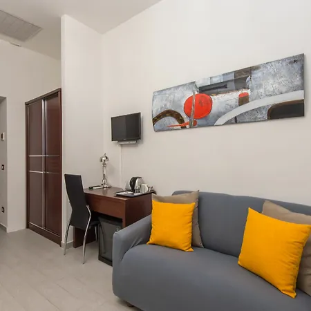 Eroom42