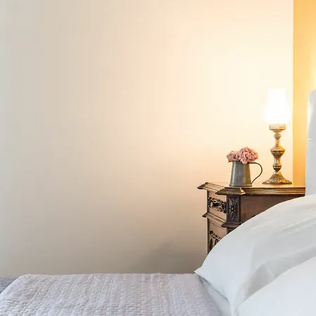 Apartment Sant Onofrio *