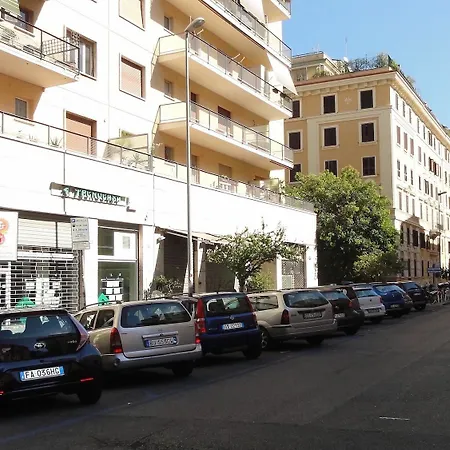 Vatican Kalasa & Deluxe Apartament *