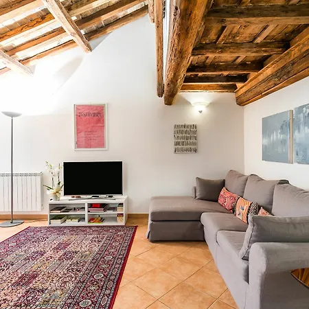Prázdninový dům Maisonette Farnese *