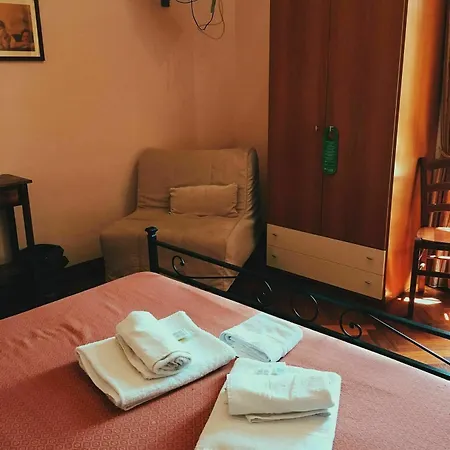 Roman Guest house