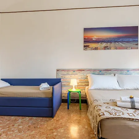 Beb Domus Arbenzio San Giovanni Oda ve Kahvaltı