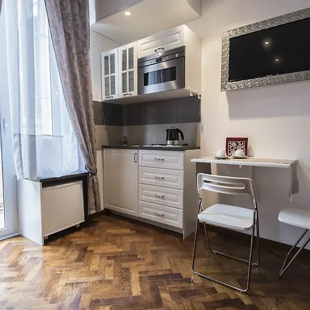 Vite 2* Roma