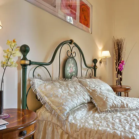 Prati Bed & Breakfast 2*