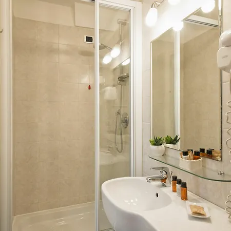 Navona Tower Relais 2*